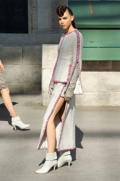 Look 14